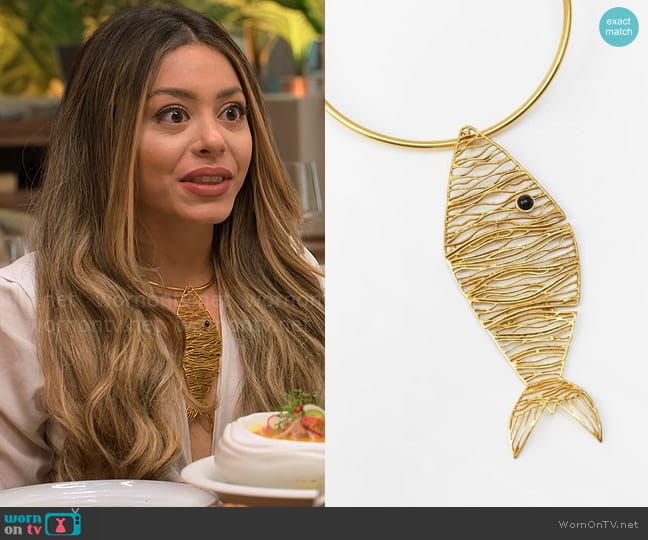 Zara Golden Colored Fish Choker Statement Necklace worn by Jade Shenker on Owning Manhattan