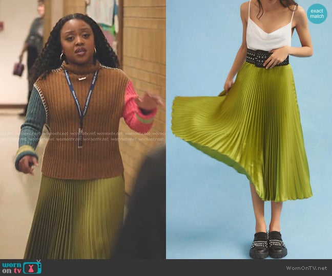 Anthropologie Satin Pleated Midi Skirt in Green worn by Janine Teagues (Quinta Brunson) on Abbott Elementary