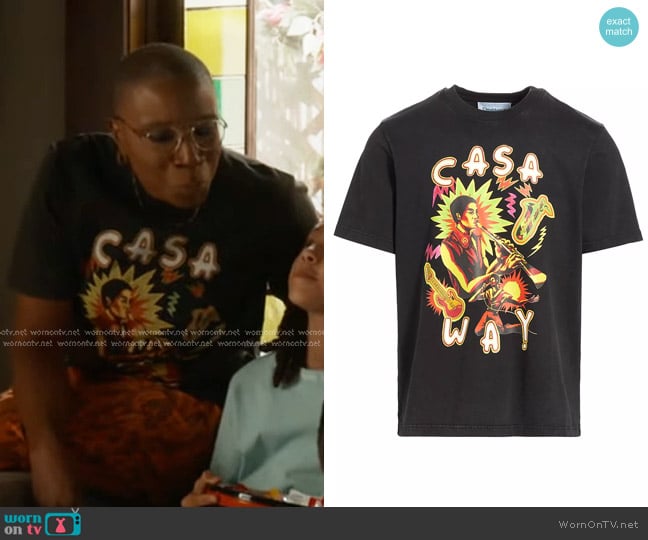 Casablanca Music For The People Graphic T-Shirt worn by Henrietta Wilson (Aisha Hinds) on 9-1-1