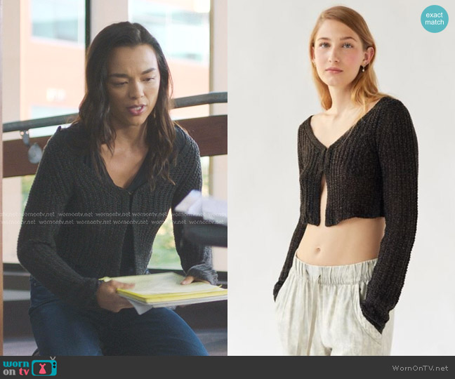 Urban Outfitters Kylie Cardigan worn by Mika Yasuda (Midori Francis) on Greys Anatomy