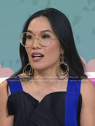 Ali Wong's double hoop drop earrings on Today