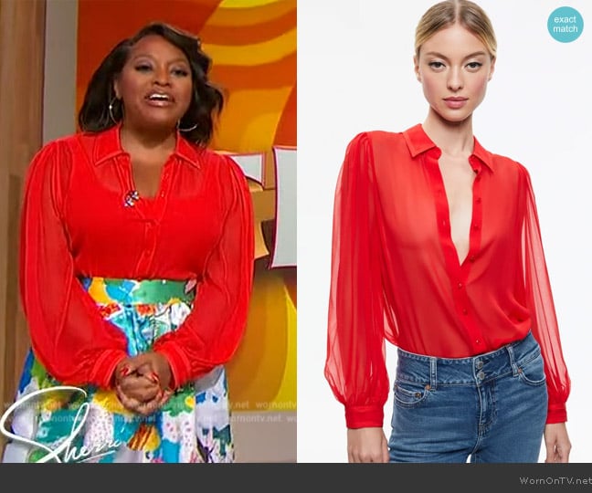 Alice + Olivia Roanne Blouson Sleeve Button Down Blouse worn by Sherri Shepherd on Sherri