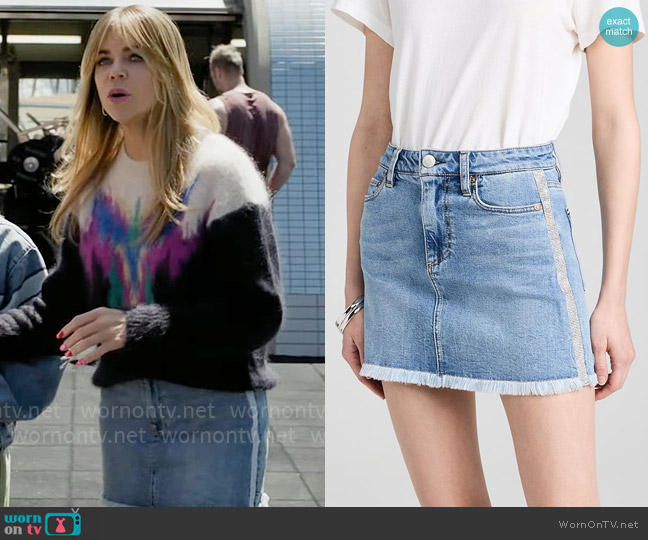 Alice + Olivia Laika Skirt in Georgia Vintage Blue worn by Morgan Gillory (Kaitlin Olson) on High Potential