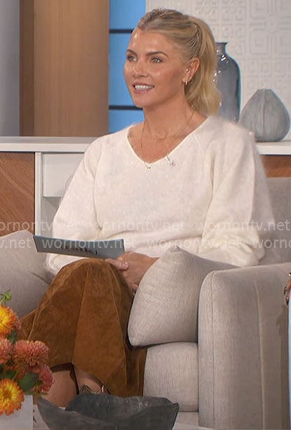 Amanda's white fluffy sweater and suede midi skirt on The Talk