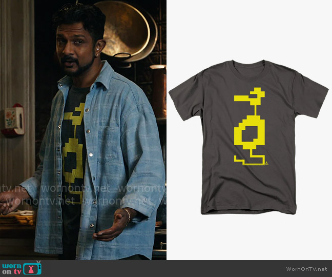 Atari Dragon T-shirt worn by Jay (Utkarsh Ambudkar) on Ghosts