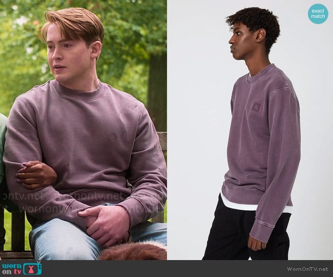 Carhartt Sedona Sweatshirt in Provence Purple worn by Nick Nelson (Kit Connor) on Heartstopper