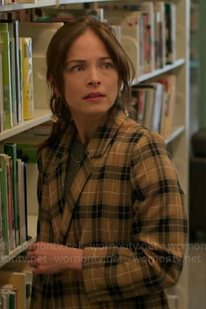 Cassandra's camel plaid blazer on Murder in a Small Town