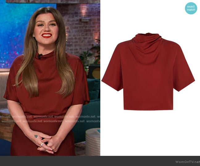 Diane von Furstenberg Olympia top worn by Kelly Clarkson on The Kelly Clarkson Show