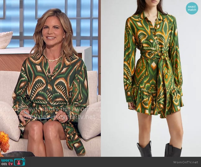 FARM Rio Pineapple Ikat Long Sleeve Shirtdress in Jujus Garden Black worn by Natalie Morales on The Talk