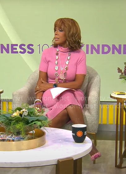 Gayle King's pink sweater dress on CBS Mornings