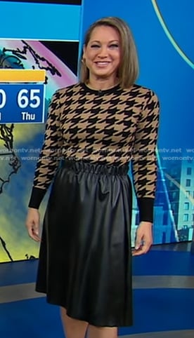 Ginger’s beige houndstooth sweater on Good Morning America