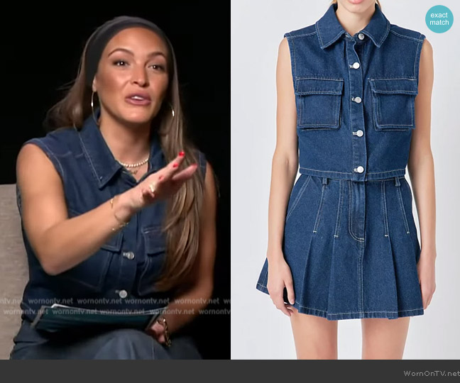 Grey Lab Cropped Denim Vest with Pockets worn by Emily Orozco on Access Hollywood