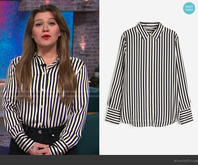 H&M Striped Shirt worn by Kelly Clarkson on The Kelly Clarkson Show