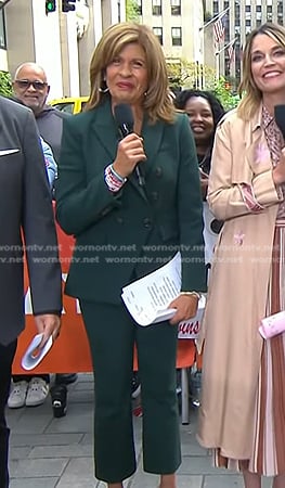 Hoda’s green blazer and cropped pants on Today