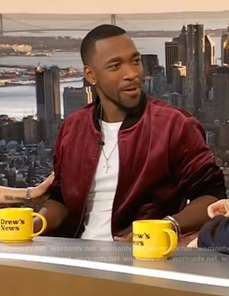 Jay Pharoah’s burgundy velvet bomber jacket on The Drew Barrymore Show