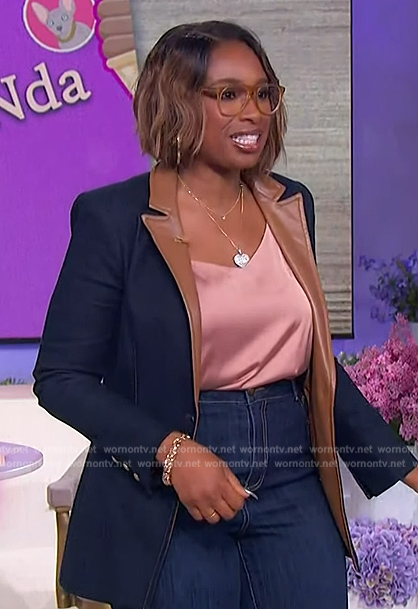 Jennifer’s contrast blazer on The Jennifer Hudson Show