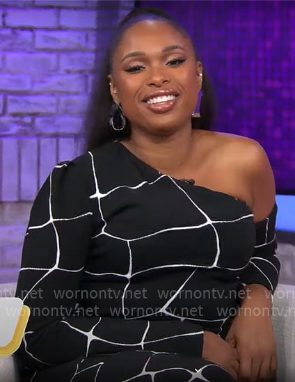 Jennifer Hudson’s black and white one-shoulder dress on CBS Mornings