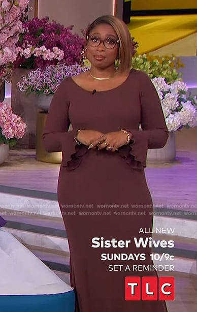 Jennifer’s burgundy off shoulder maxi dress on The Jennifer Hudson Show