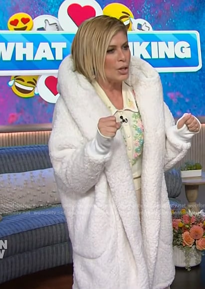 Jill Martin's white sherpa jacket and embroidered blouse on The Kelly Clarkson Show