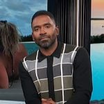 Justin’s plaid colorblock cardigan on E! News