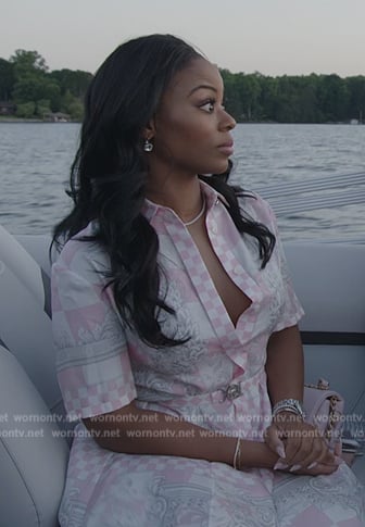 Keiarna’s pink printed shirtdress on The Real Housewives of Potomac