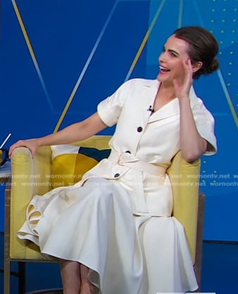 Keri Russell's white short sleeve jacket and skirt on Good Morning America