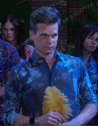 Leo's blue floral shirt on Days of our Lives