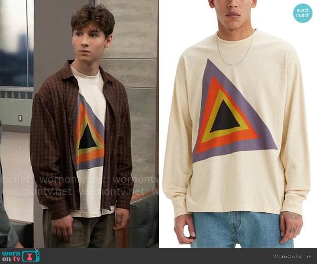 Levis Prism Graphic Skateboard T-Shirt worn by Rocco Falconeri (Finn Francis Carr) on General Hospital