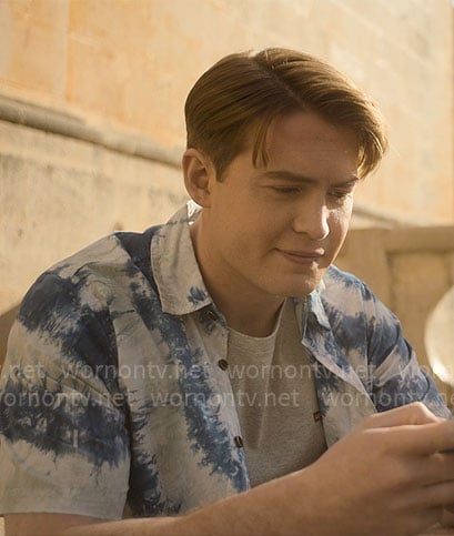 Nick's blue tie-dye shirt on Heartstopper