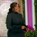 Niecy Nash’s black fur cuff mesh dress on Sherri