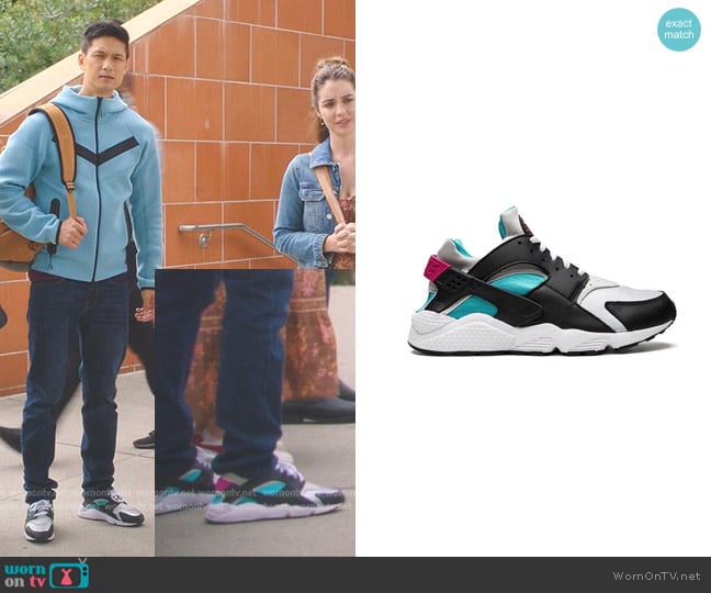 Blue’s colorblock sneakers on Greys Anatomy