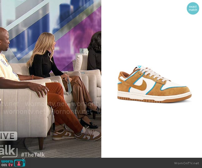 Akbar’s sneakers on The Talk