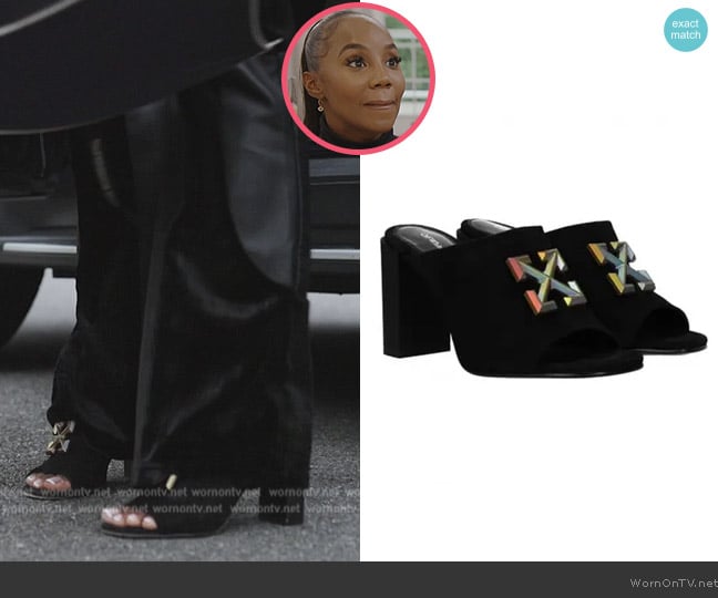 Off White Velvet Sandals worn by Jassi Rideaux on The Real Housewives of Potomac