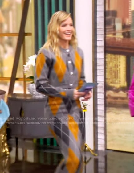 Sara's gray argyle cardigan and skirt on The View