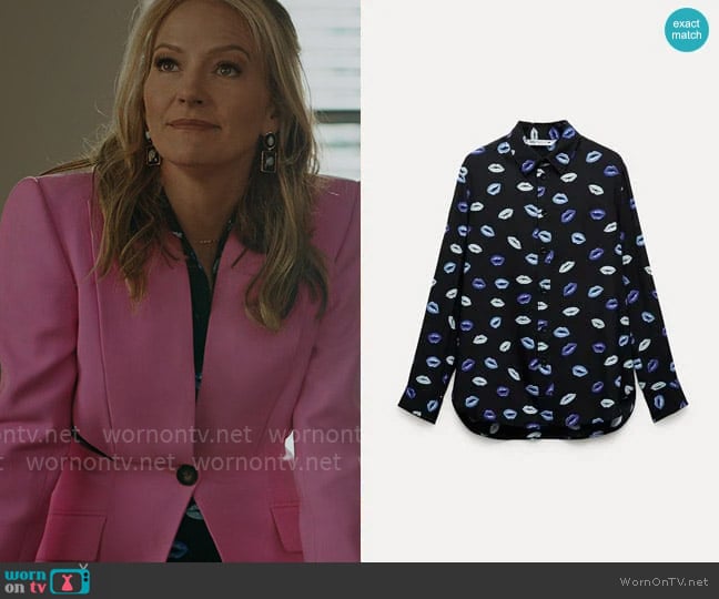 Zara Printed Slim Shirt worn by Lorna Crane (Becki Newton) on The Lincoln Lawyer