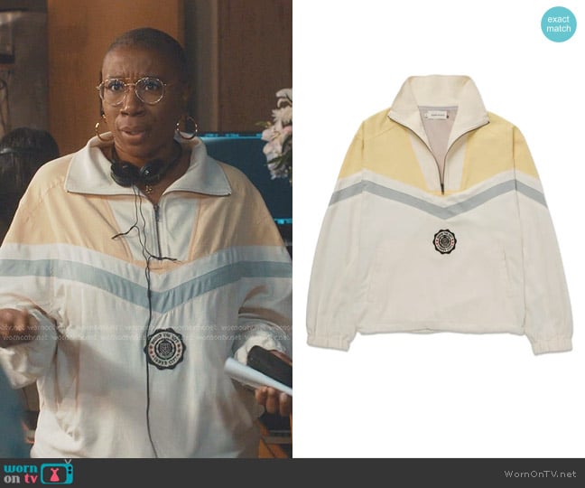 Honor The Gift Chevron Half Zip Anorak in Bone worn by Henrietta Wilson (Aisha Hinds) on 9-1-1