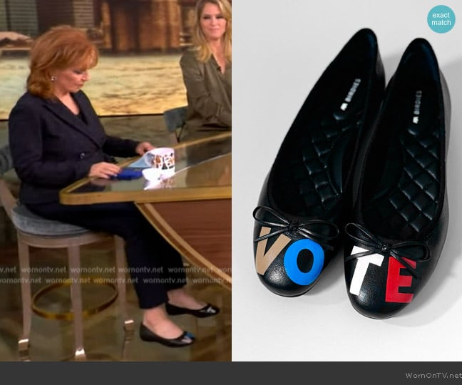 Birdies Lefty's Right Mind worn by Joy Behar on The View