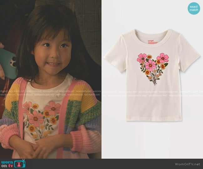 Cat & Jack Toddler Adaptive Short Sleeve Graphic T-Shirt worn by Jee-Yun Buckley Han (Bailey Leung) on 9-1-1