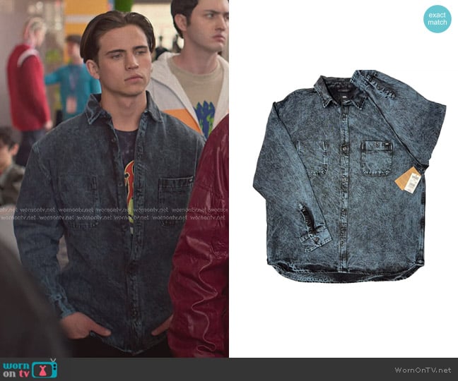 Vans Lincoln Long Sleeve Woven Shirt Jacket worn by Robby Keene (Tanner Buchanan) on Cobra Kai