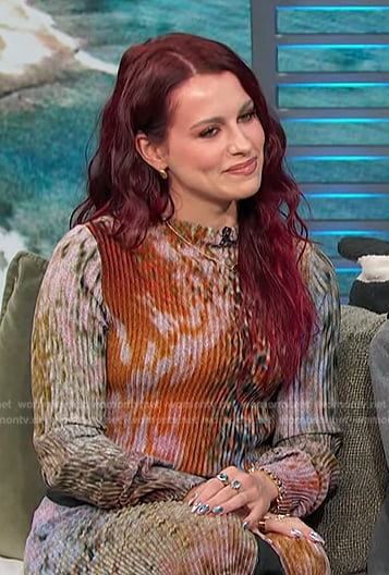 Abigail's tie dye ribbed dress on Access Hollywood