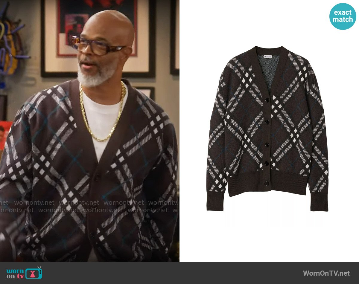 Burberry Check Wool Mohair Blend Cardigan worn by Poppa (Damon Wayans) on Poppas House