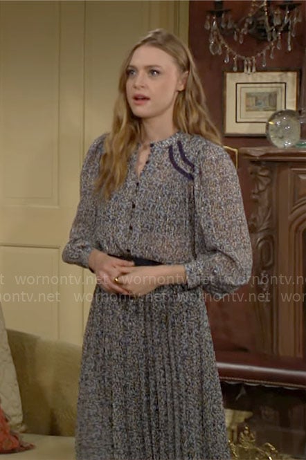 Claire’s printed blouse and pleated skirt set on The Young and the Restless