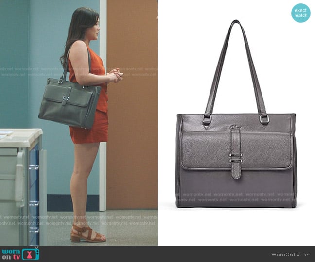 Cluci Leather Laptop Tote Bags worn by Molly Tran (Dianne Doan) on Greys Anatomy