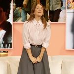 Drew’s pink stripe tie neck blouse on The Drew Barrymore Show