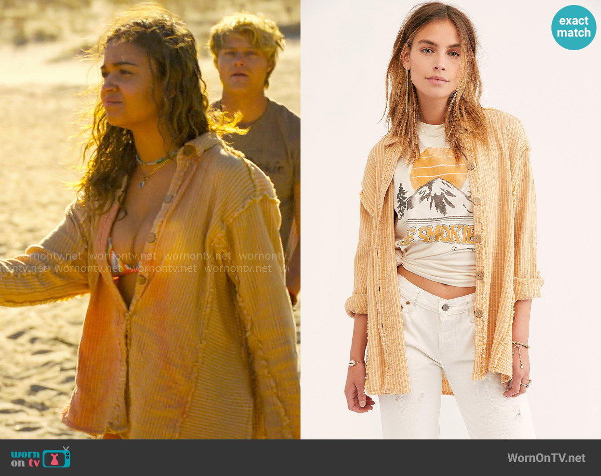 We the Free at Free People Swept Away Buttondown Top worn by Kiara Carrera (Madison Bailey) on Outer Banks