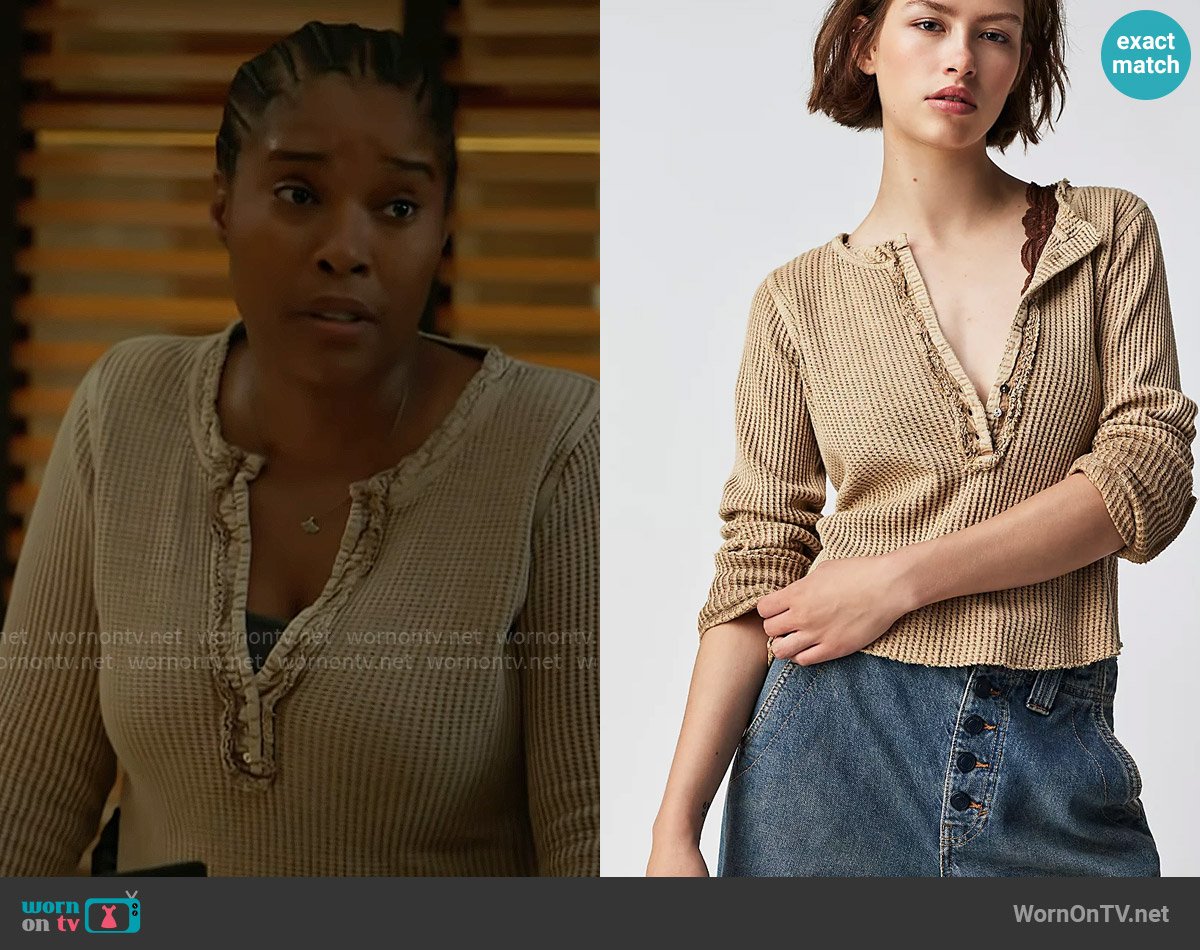 Free People Colt Thermal worn by Kiana Cook (Toya Turner) on Chicago PD