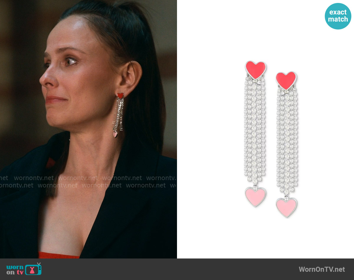 Guess Silver-Tone Crystal & Enamel Heart Linear Drop Earrings worn by Kimberly Finkle (Pauline Chalamet) on The Sex Lives of College Girls