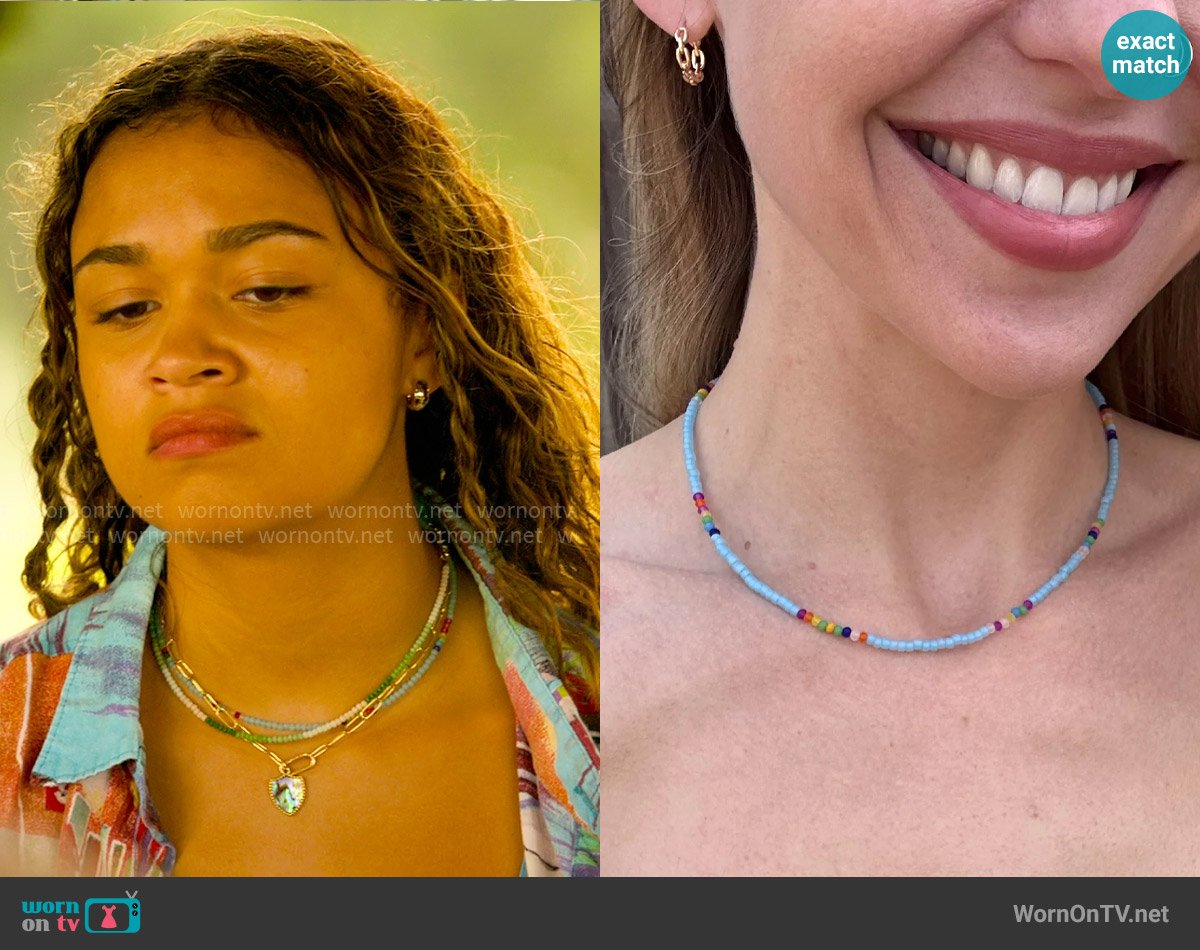 Head High Surf Club Tooti Fruiti Choker worn by Kiara Carrera (Madison Bailey) on Outer Banks