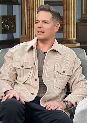 Jason's beige herringbone jacket on E! News