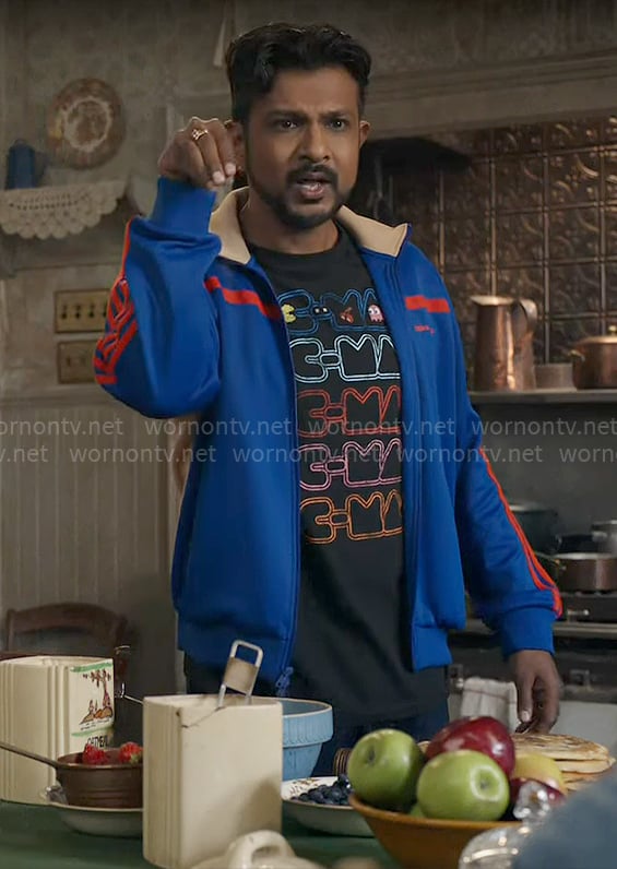 Jay's Pac-Man t-shirt and blue track jacket on Ghosts